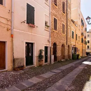 Grand Gioberti Elegante Nel Cuore Di Alguer