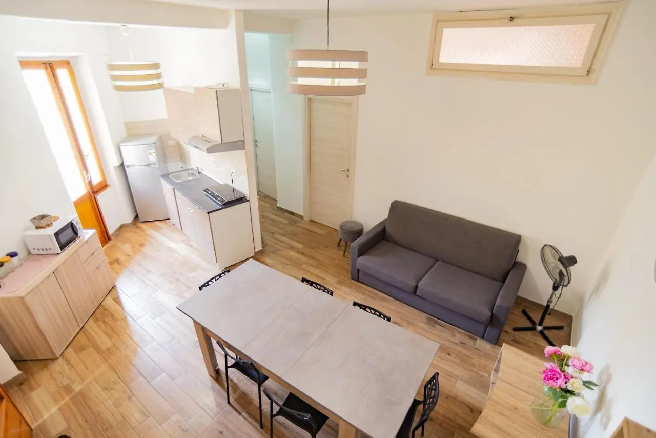 Valery Apartments Alguer 0*,  Italia